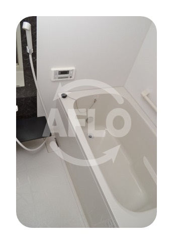 バス・シャワールーム　アプローズ今里　浴室