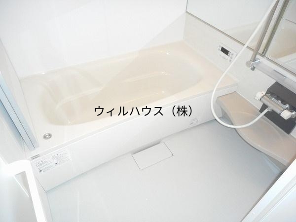 バス・シャワールーム　大型浴室！追い焚き有り！