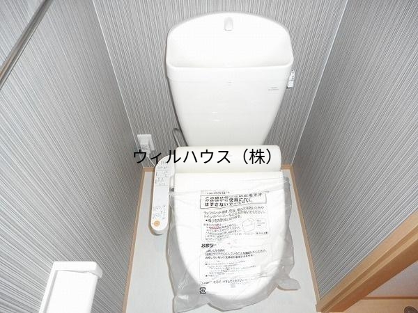 トイレ　ウォシュレット有り！