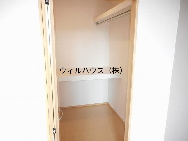 収納　ウォークインクローゼット！