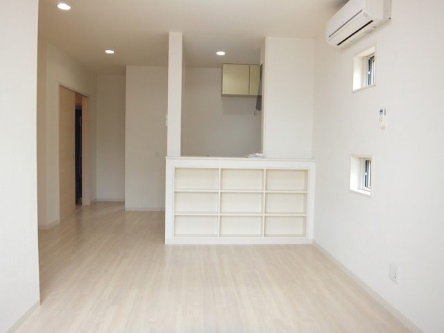 居室・リビング　反転タイプ別室参考写真※現状優先