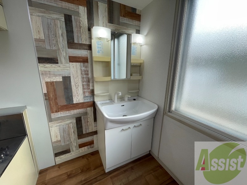 洗面設備　シャンプードレッサーで身支度もラクラクです！