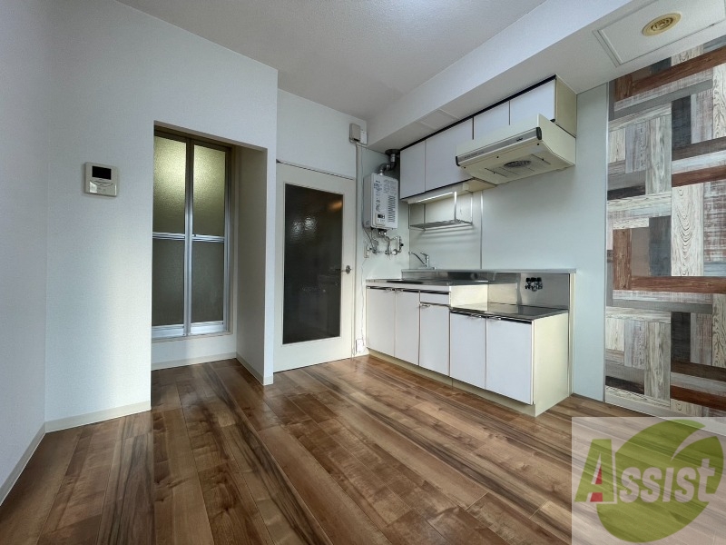 居室・リビング　広々としたリビングですね。使い勝手がよさそうですね！