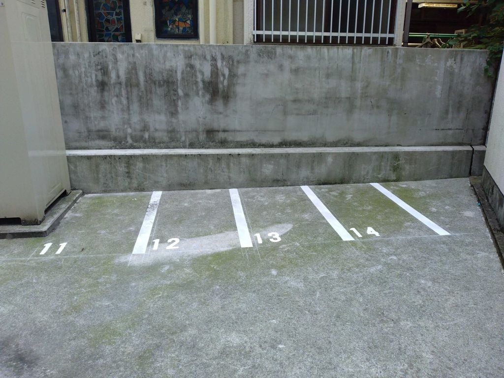 駐車場　※駐輪場