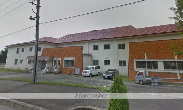 小学校　広尾小学校（小学校）まで1279m