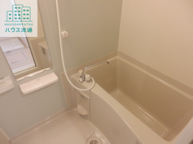 バス・シャワールーム　※別号室の写真です