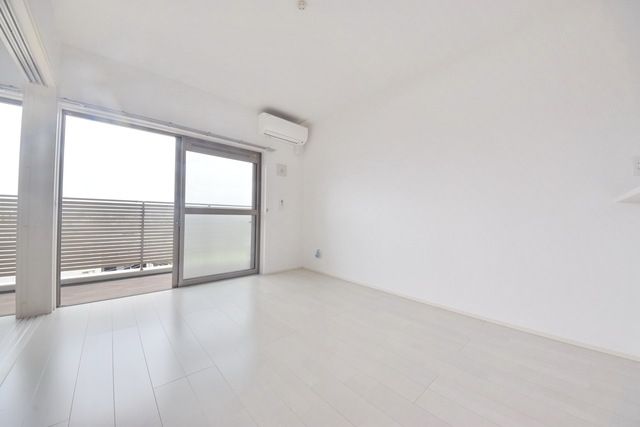 居室・リビング　★お部屋探しはタウンハウジング稲田堤店まで★