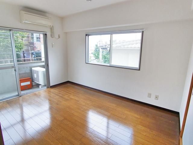 居室・リビング　♪窓の多い明るいダイニング♪