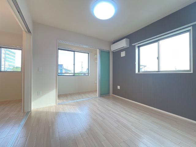 居室・リビング　リビング