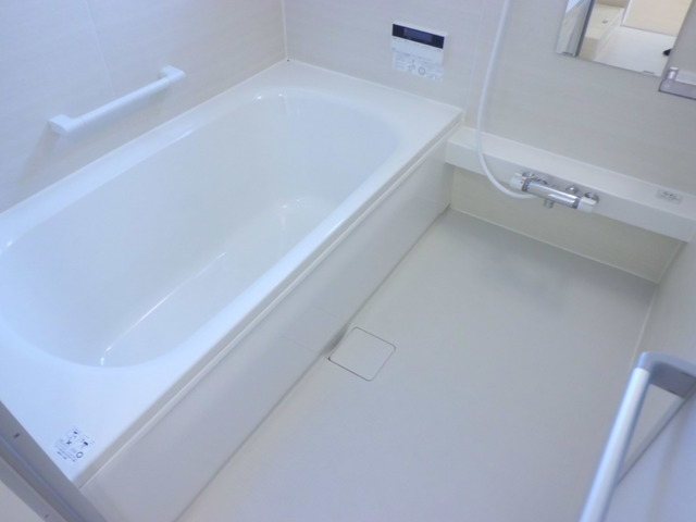 バス・シャワールーム　浴室