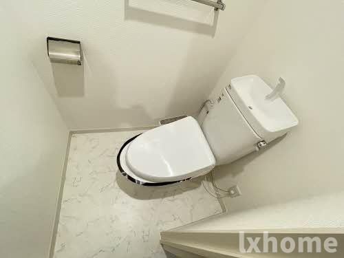 トイレ　清潔感のあるトイレです