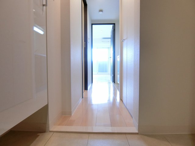 玄関　詳細は、RISUMO江坂本店→06-6155-7137まで♪