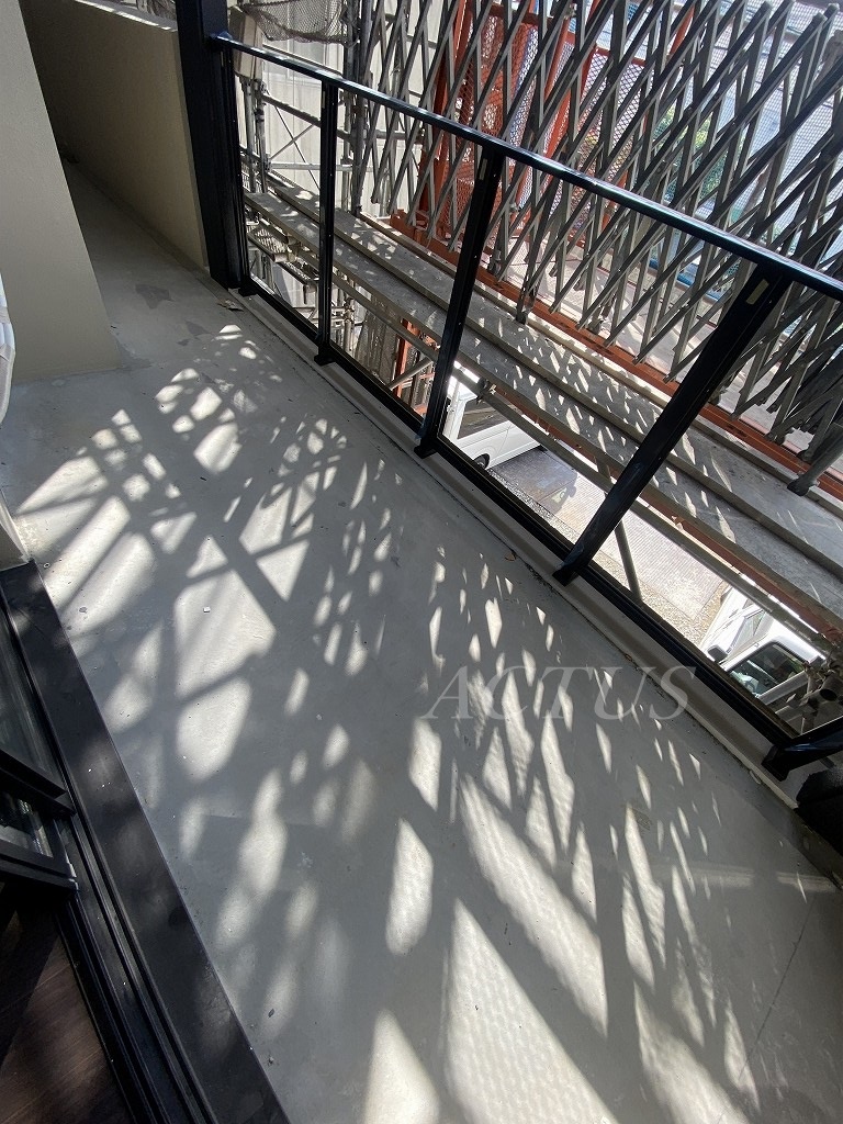 バルコニー　※工事中