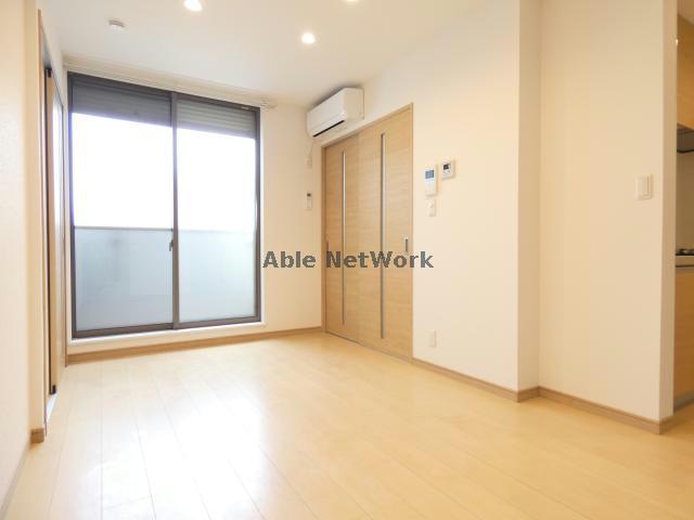 居室・リビング　ダウンライト付き