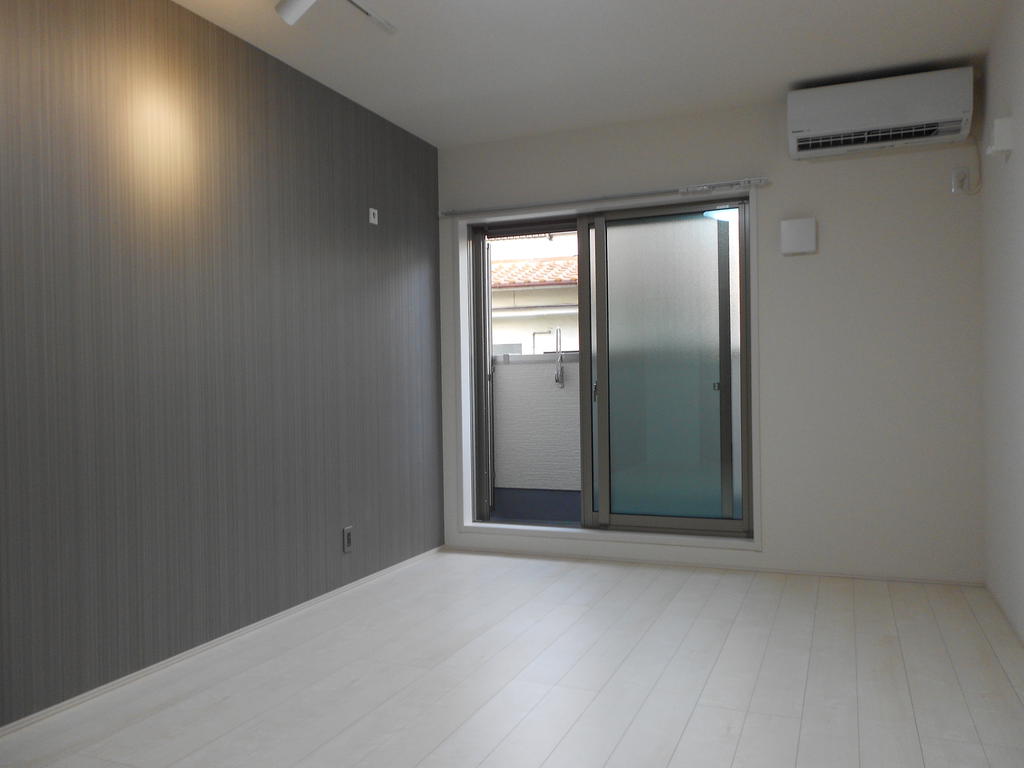 居室・リビング　※同建物別部屋