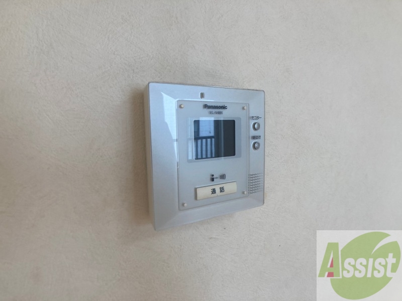 セキュリティ　インターホンは通話ができるので急な訪問があっても安心です。