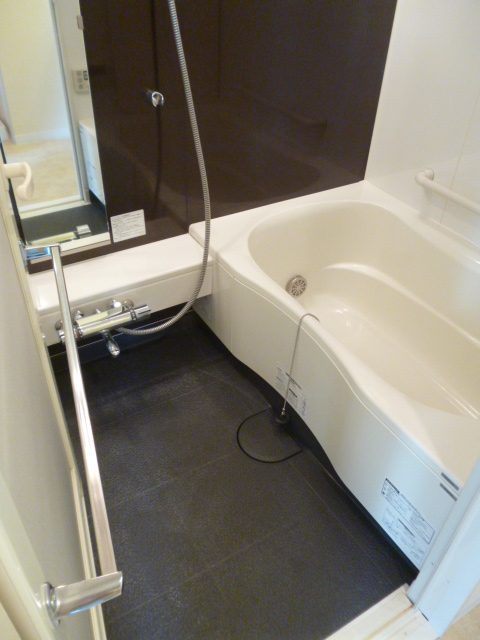 バス・シャワールーム　バス