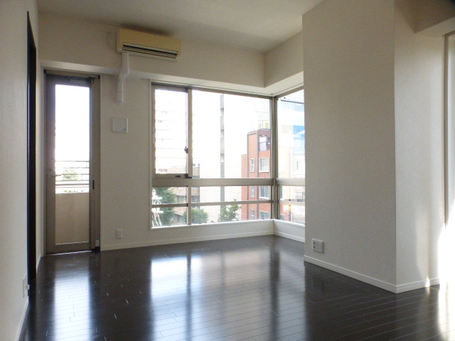 居室・リビング　居室