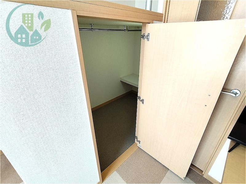 その他　（家具・家電付、仲介手数料不要）