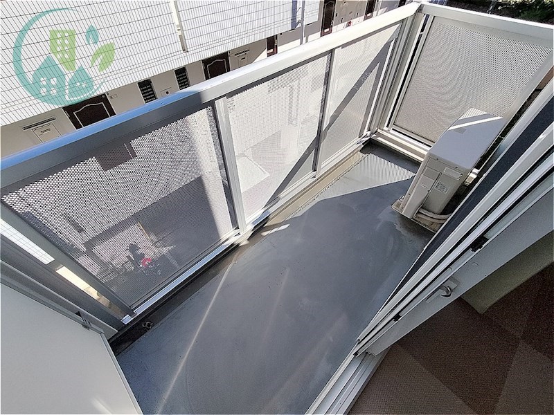 バルコニー　（家具・家電付、仲介手数料不要）