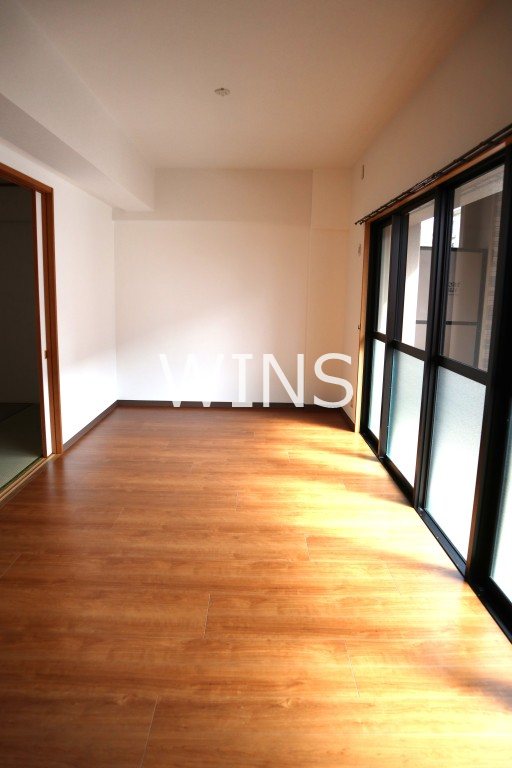 居室・リビング　別部屋参考写真です