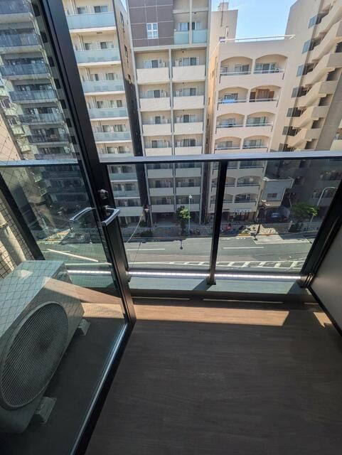 バルコニー　（別タイプ参考写真）ＴＨＥ　ＰＬＡＣＥ　ＫＯＭＡＧＯＭＥ　北