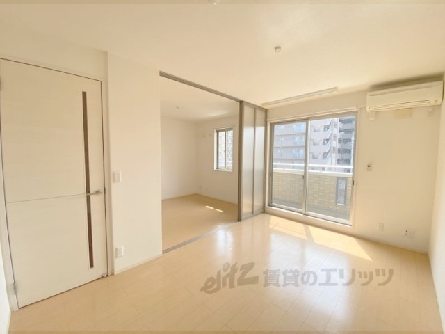 居室・リビング　リビング