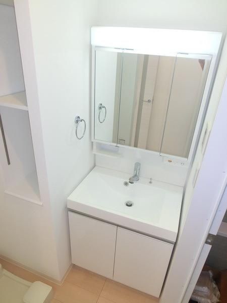 洗面設備　洗髪洗面化粧台