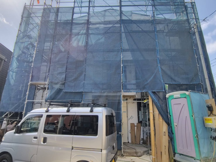 建物外観　建築中