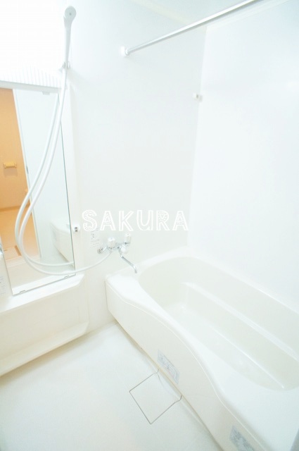 バス・シャワールーム　日々の疲れを癒すお風呂です♪