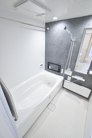 バス・シャワールーム　お湯張り・追い炊き・浴室乾燥付き