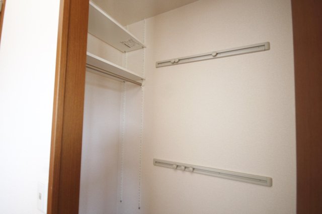 収納　たっぷりとした収納スペースです