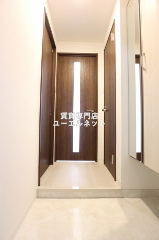 玄関　住まいの顔ともなる玄関