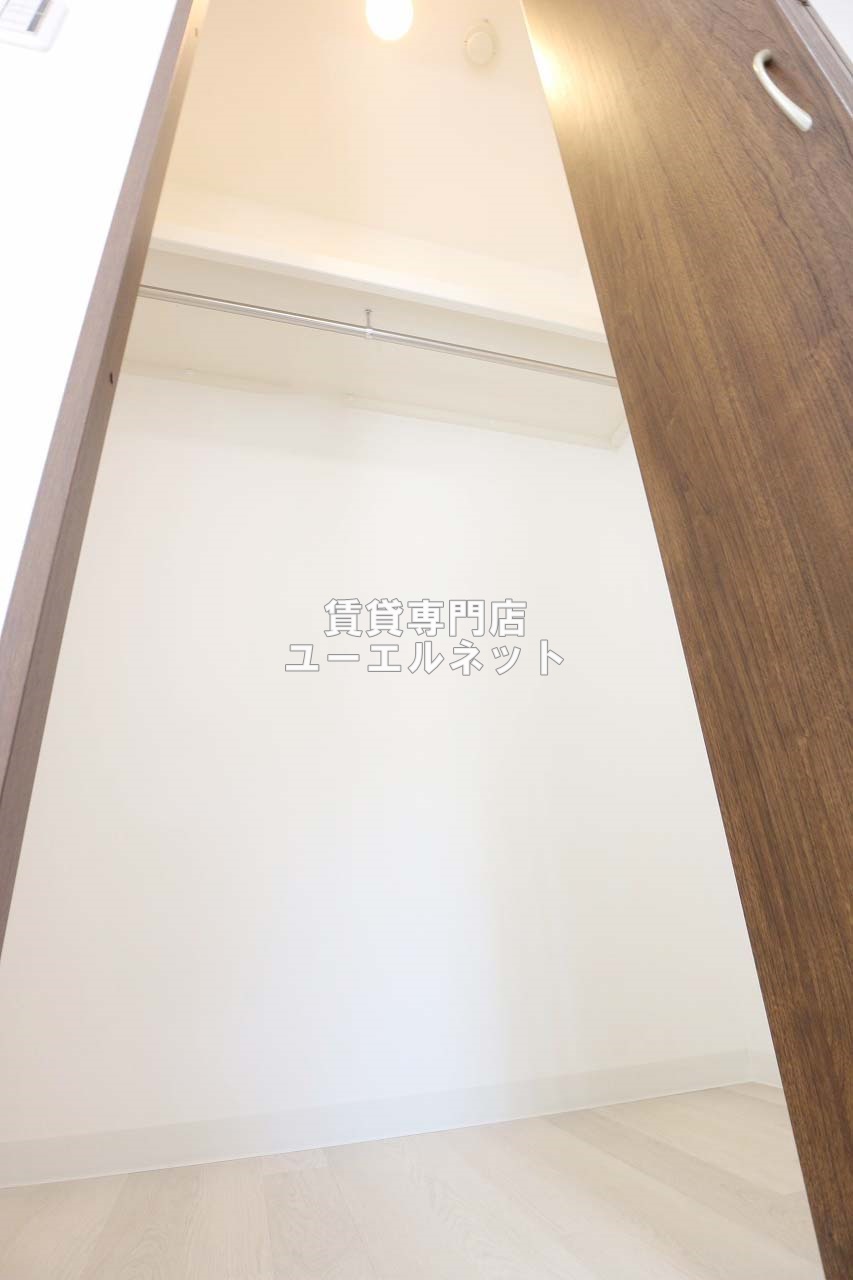 収納　クローゼット付きでお部屋もスッキリ♪