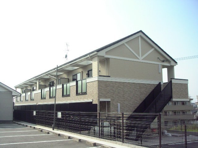 建物外観　メーカー施工♪