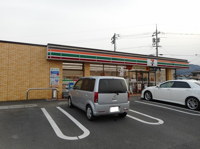 コンビニ　セブンイレブン御幸町中津原店（コンビニ）まで400m
