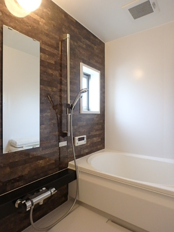 バス・シャワールーム　図面と現状に相違がある場合には現状を優先