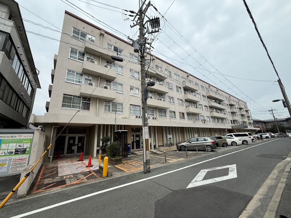 役所　京都市北区役所（役所）まで664m