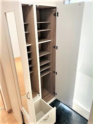 玄関　シューズボックス