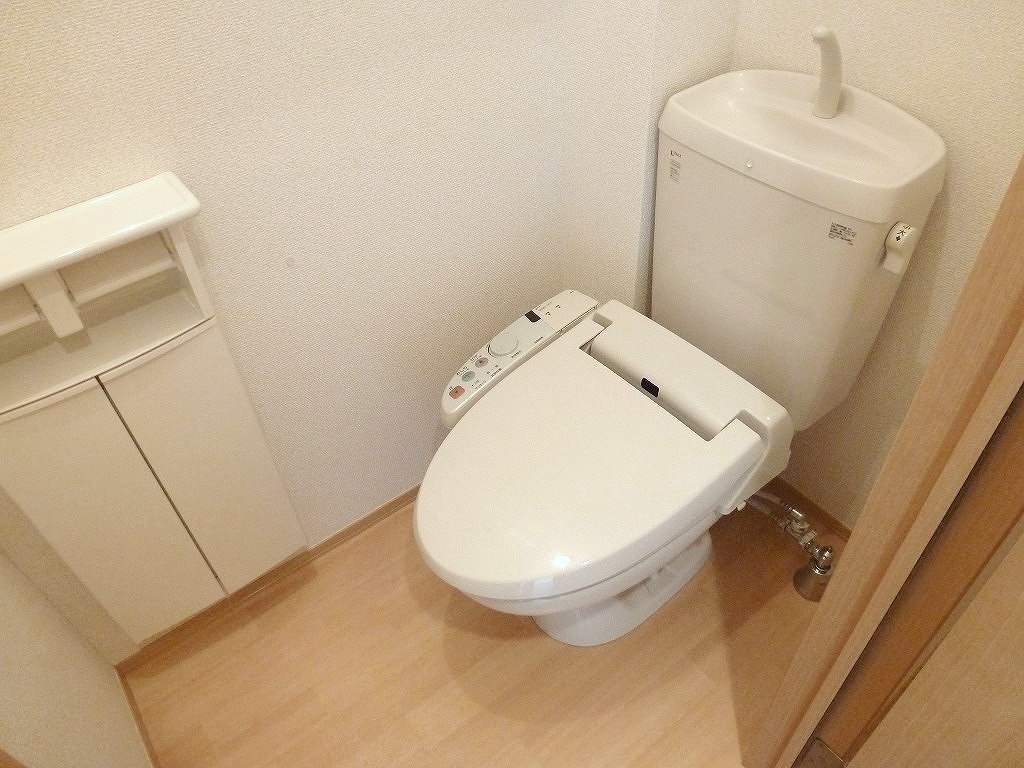 トイレ　別号室参考写真