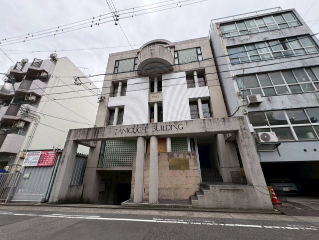 建物外観　谷口ビル