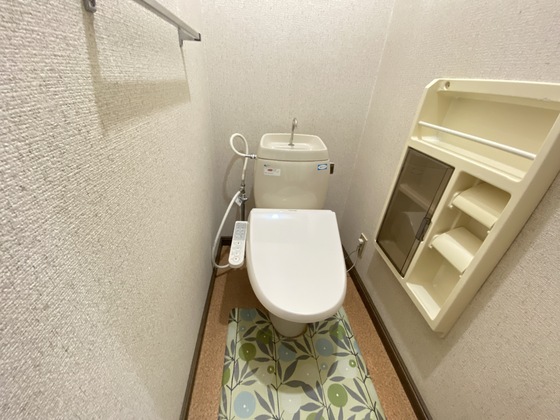 トイレ　※別部屋の写真です