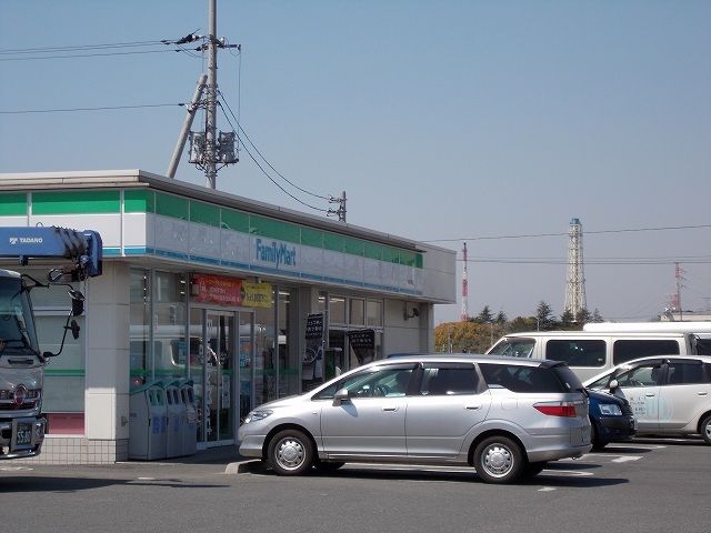 コンビニ　ファミリーマート市原岩崎店（コンビニ）まで500m