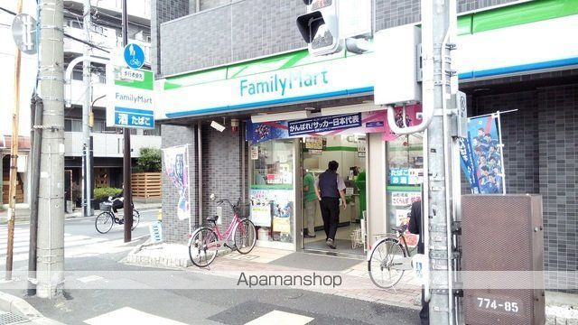 コンビニ　ファミリーマート墨田東あずま駅前店（コンビニ）まで447m