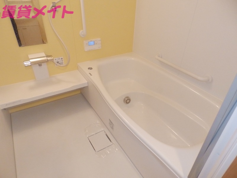 バス・シャワールーム　別部屋参考写真です