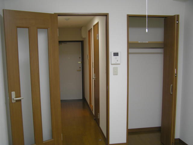 収納　★お問い合わせは044-299-8985★