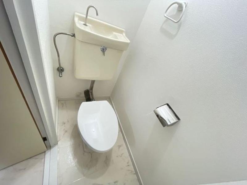 トイレ　図面と現状に相違がある場合には現状を優先