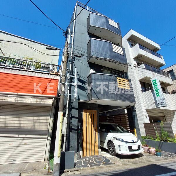 建物外観　落ち着いた雰囲気の外観です