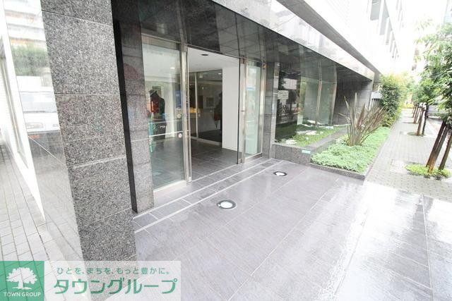 エントランス　☆正面玄関☆