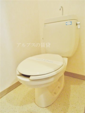 トイレ　同一仕様。